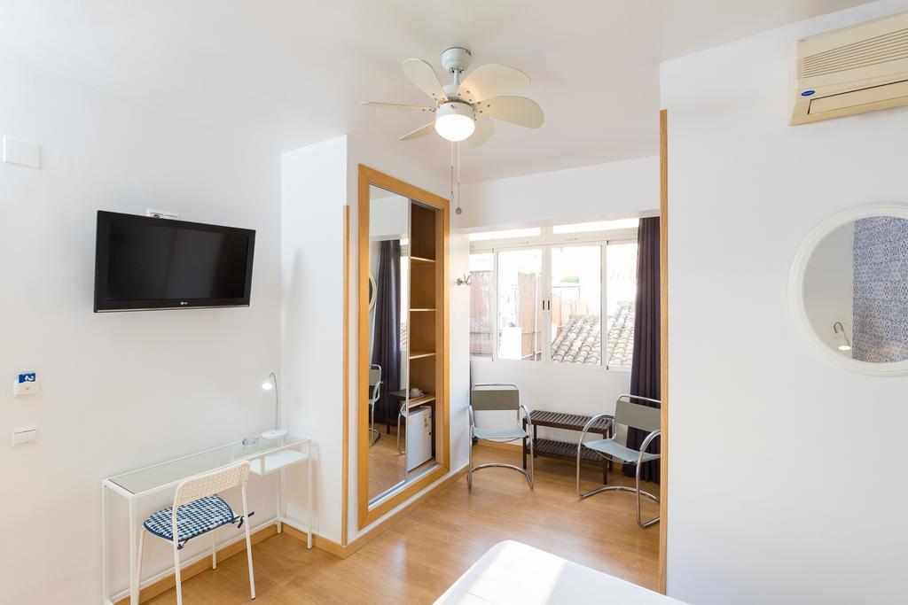 Hostal Guadalupe トレモリノス エクステリア 写真