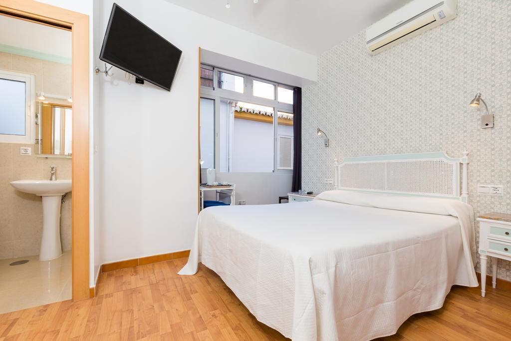 Hostal Guadalupe トレモリノス エクステリア 写真