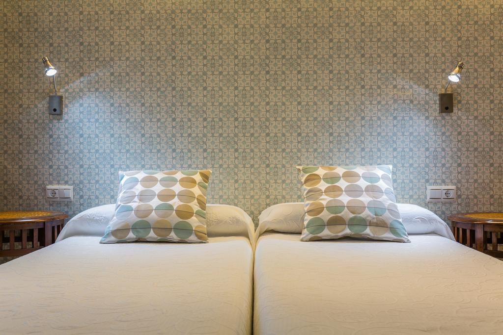Hostal Guadalupe トレモリノス エクステリア 写真