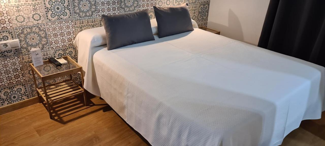 Hostal Guadalupe トレモリノス エクステリア 写真